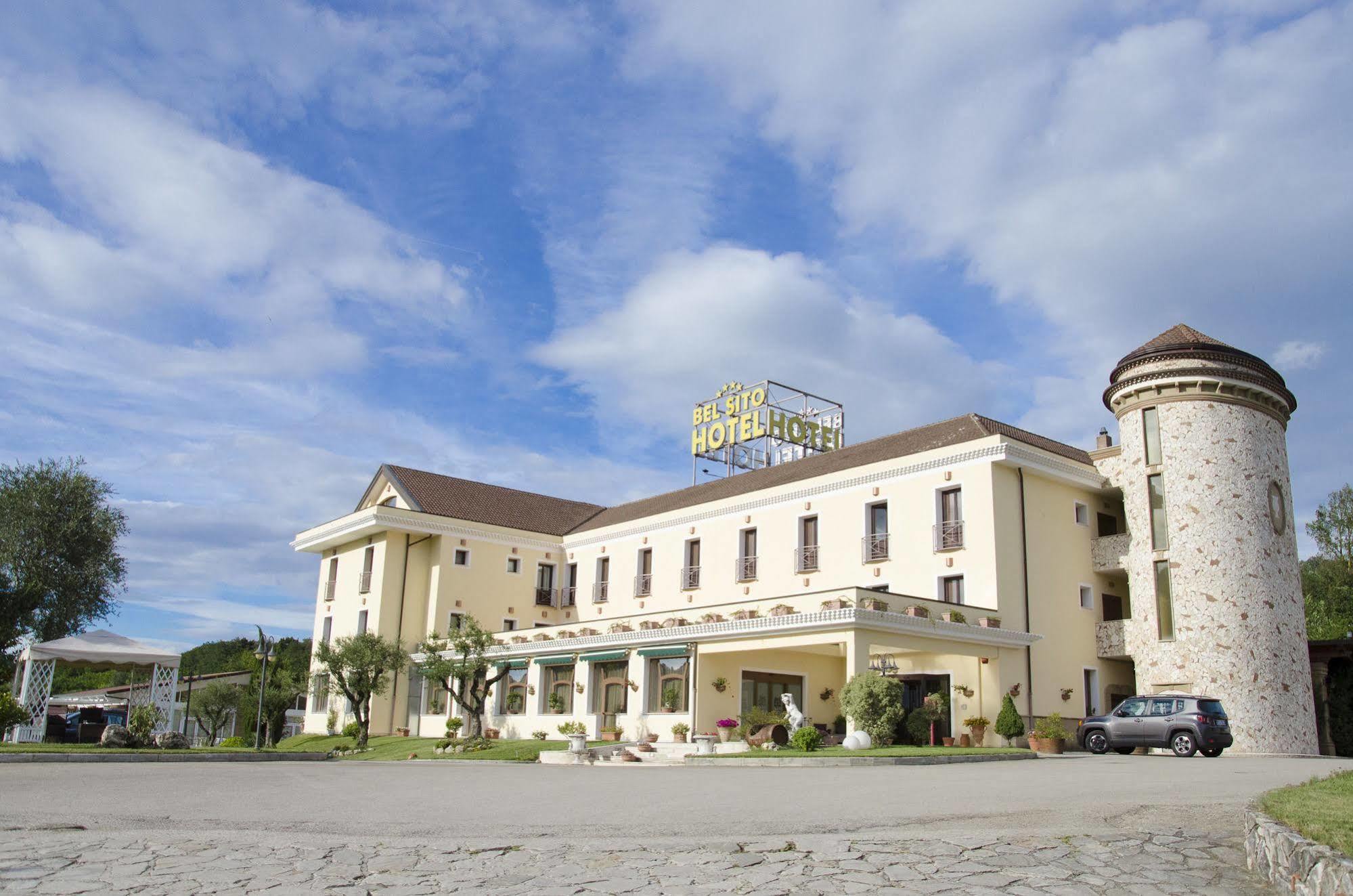 Bel Sito Hotel Due Torri Manocalzati Exterior photo